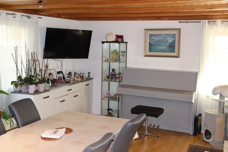 Kernrenoviertes 4.5-Zimmer-Haus mit Galerie in Saxeten! (7)