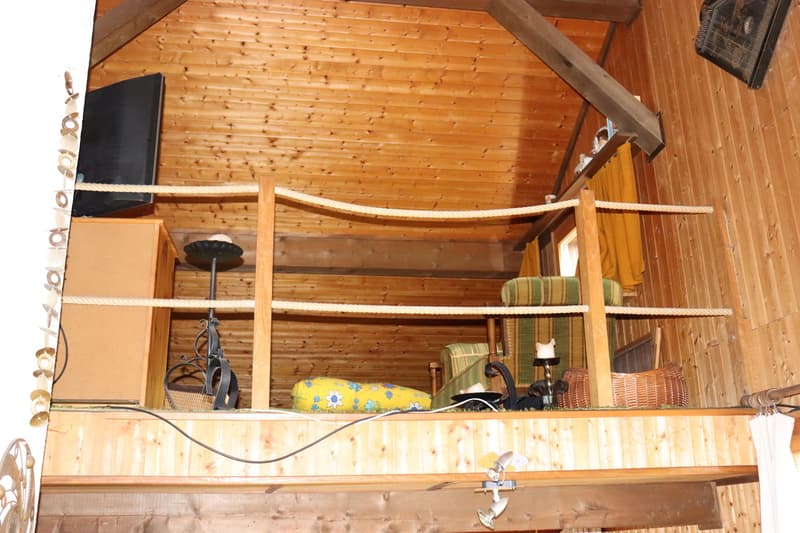 Sonniges Chalet mit Galerie an TOP Lage in Elm! (7)