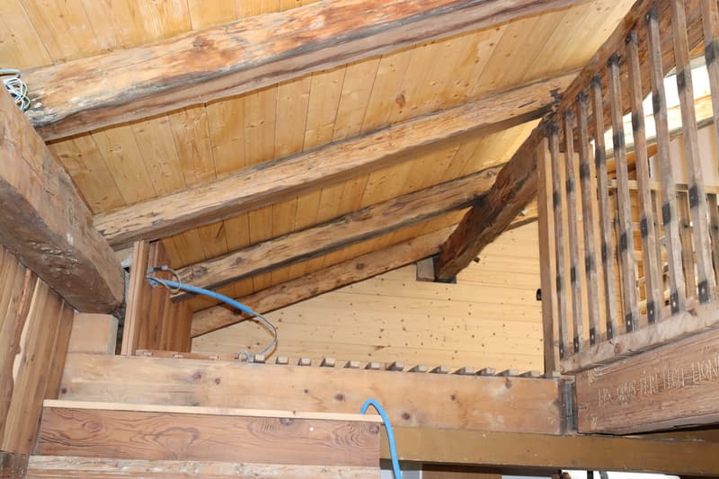 Charmantes Zweifamilienhaus im Herzen von Salgesch (11)
