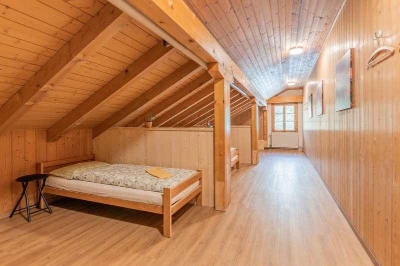 Historisches Berghotel Schwarenbach inmitten der imposanten Berner Alpen am Gemmipass (13)