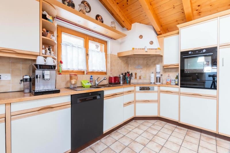 Appartement spacieux 5 pièces au dernier étage du chalet Granit (5)