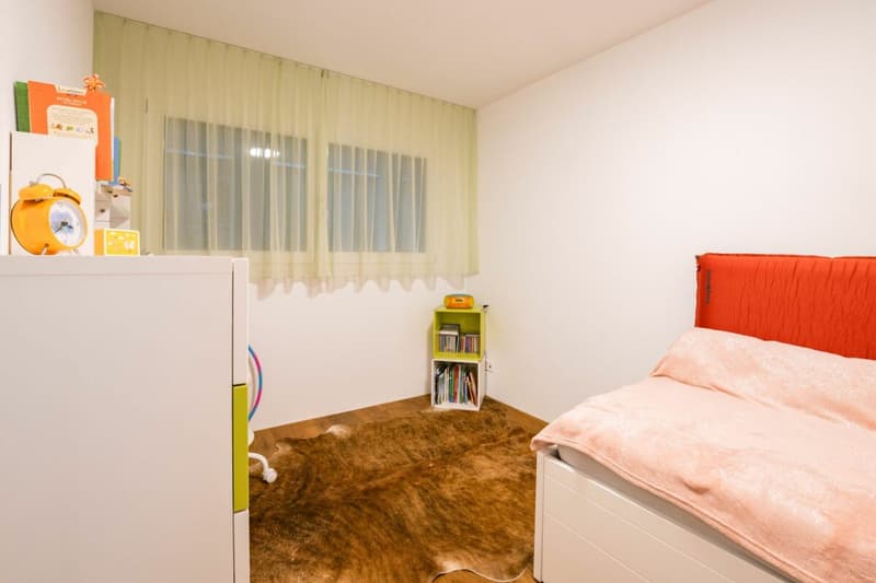 Grindelwald: Quiet 2 Bedroom Holiday Apartment With Balcony And Garden Seating Area (10)