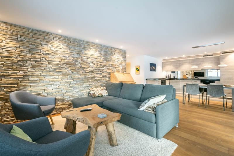 Grindelwald: Quiet 2 Bedroom Holiday Apartment With Balcony And Garden Seating Area (7)