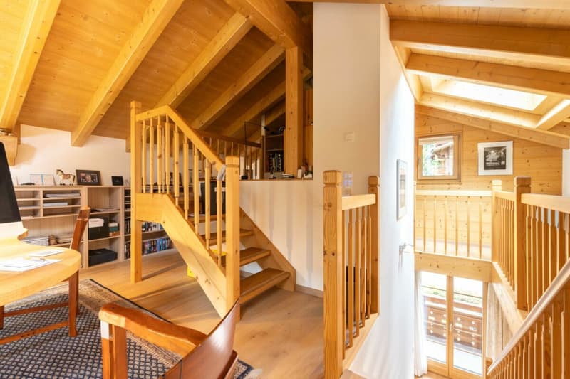 L'appartement exclusif 5.5 pièces avec galerie, Chalet Silberblume (29)
