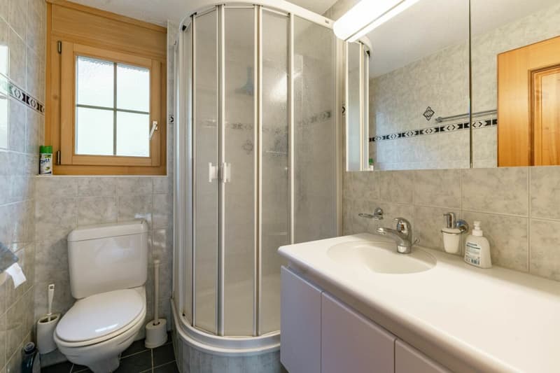 Appartement 4.5 pièces spacieux dans le chalet Gemel avec vue sur la montagne (14)