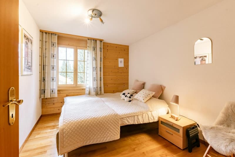 Appartement 4.5 pièces spacieux dans le chalet Gemel avec vue sur la montagne (13)