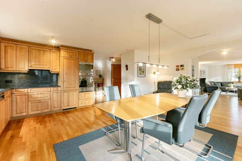 Appartement 4.5 pièces spacieux dans le chalet Gemel avec vue sur la montagne (6)
