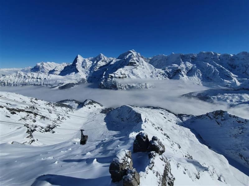 1-Bedroom Apartment With Outdoor Seating In Haus Murmeli, Mürren (11)