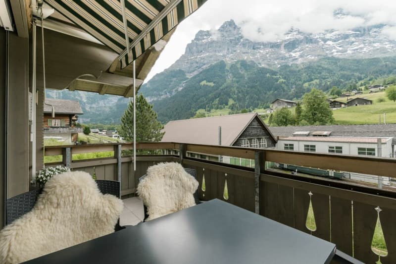 Charmante 2.5-Zimmerwohnung in der Überbauung Eiger (13)