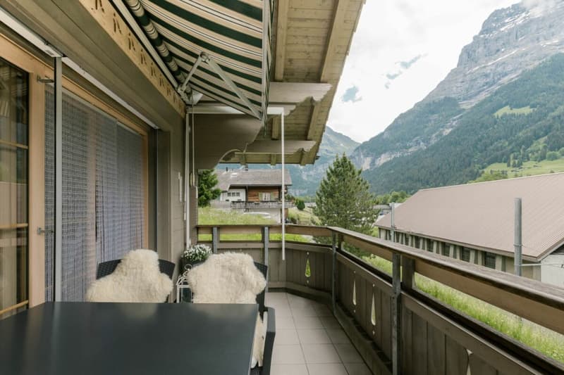 Charmante 2.5-Zimmerwohnung in der Überbauung Eiger (12)