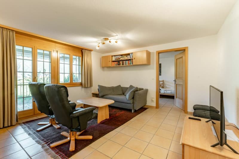 Wohnen mit Aussicht - Exklusive 4.5-Zimmerwohnung im Chalet Nagano (8)
