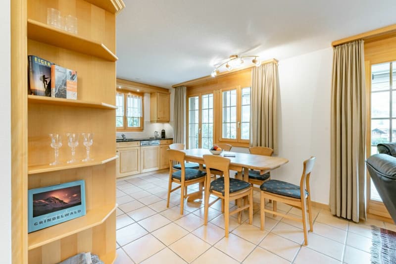 Wohnen mit Aussicht - Exklusive 4.5-Zimmerwohnung im Chalet Nagano (6)
