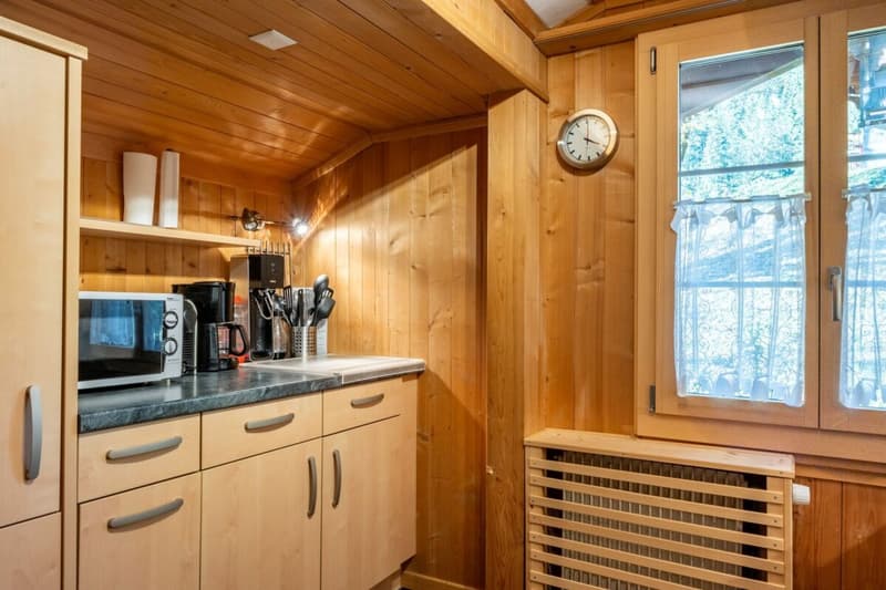 3.5-Zimmerwohnung im Dachgeschoss, Chalet Tambour (5)