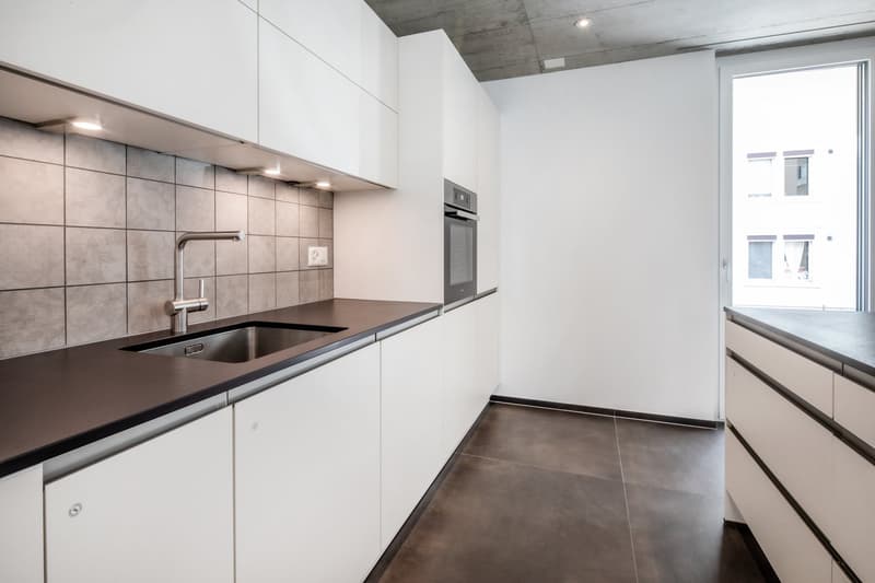 Moderne 3.5-Zimmer Wohnung im Eigentumsstandard im Herzen von Langendorf (4)