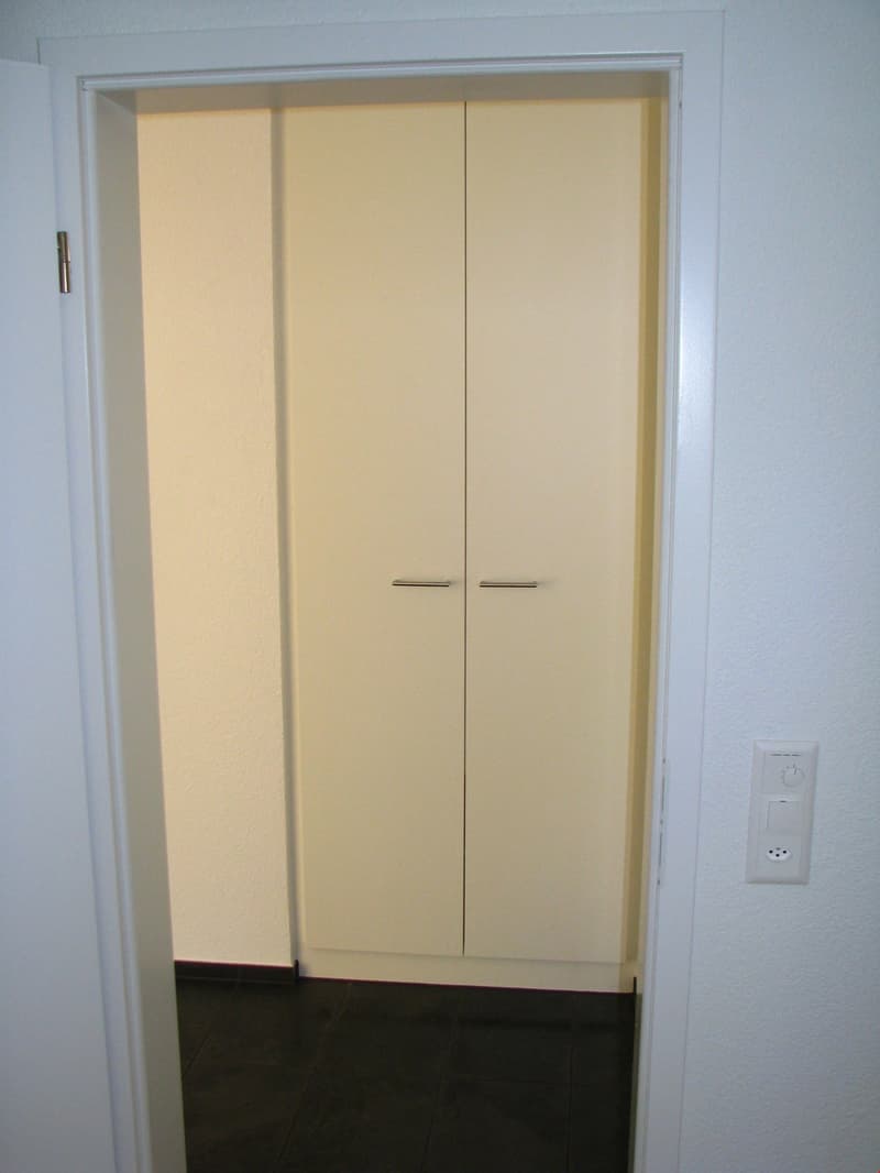 Helle 4.5-Zimmer-Wohnung mit Balkon und Aussicht in Zuchwil (7)