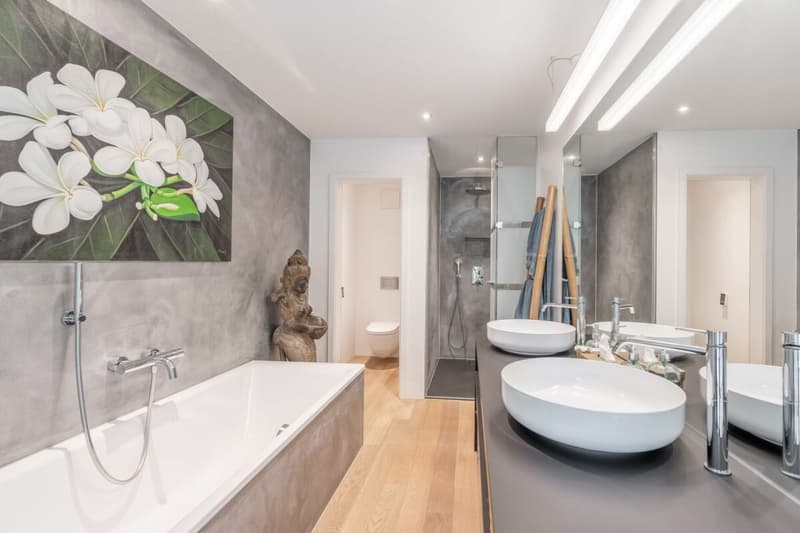 Elegant garden apartment in central location (11)