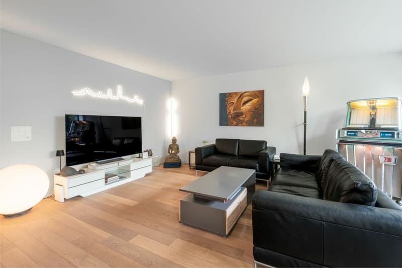 Elegant garden apartment in central location (6)