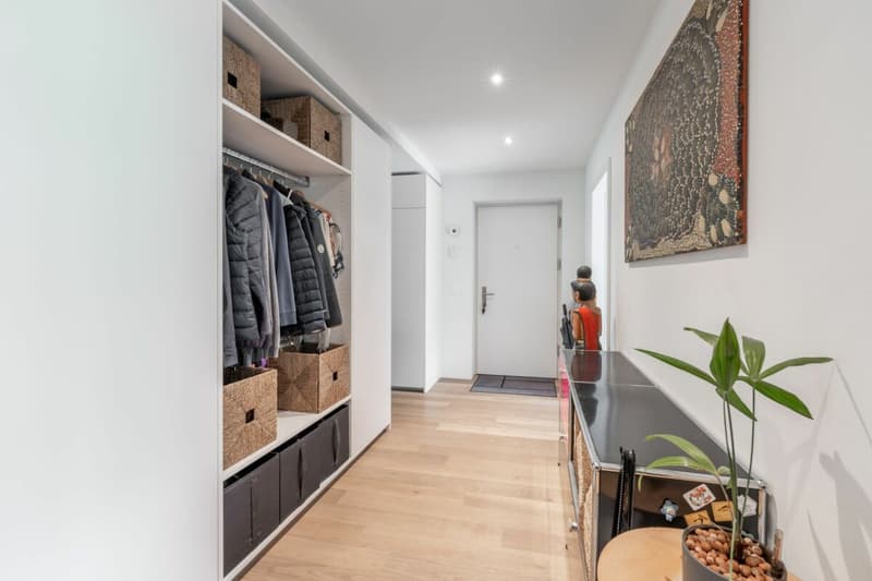 Elegant garden apartment in central location (7)