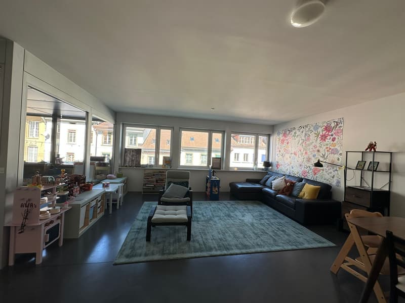 APPARTEMENT 4 PIÈCES À BIEL/BIENNE (BE), MEUBLÉ (2)