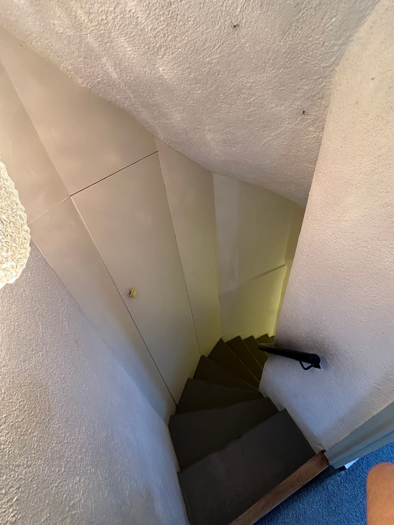 Doppeleinfamilienhaus in Hofstetten-Flüh – Renovationsobjekt an guter Lage (19)