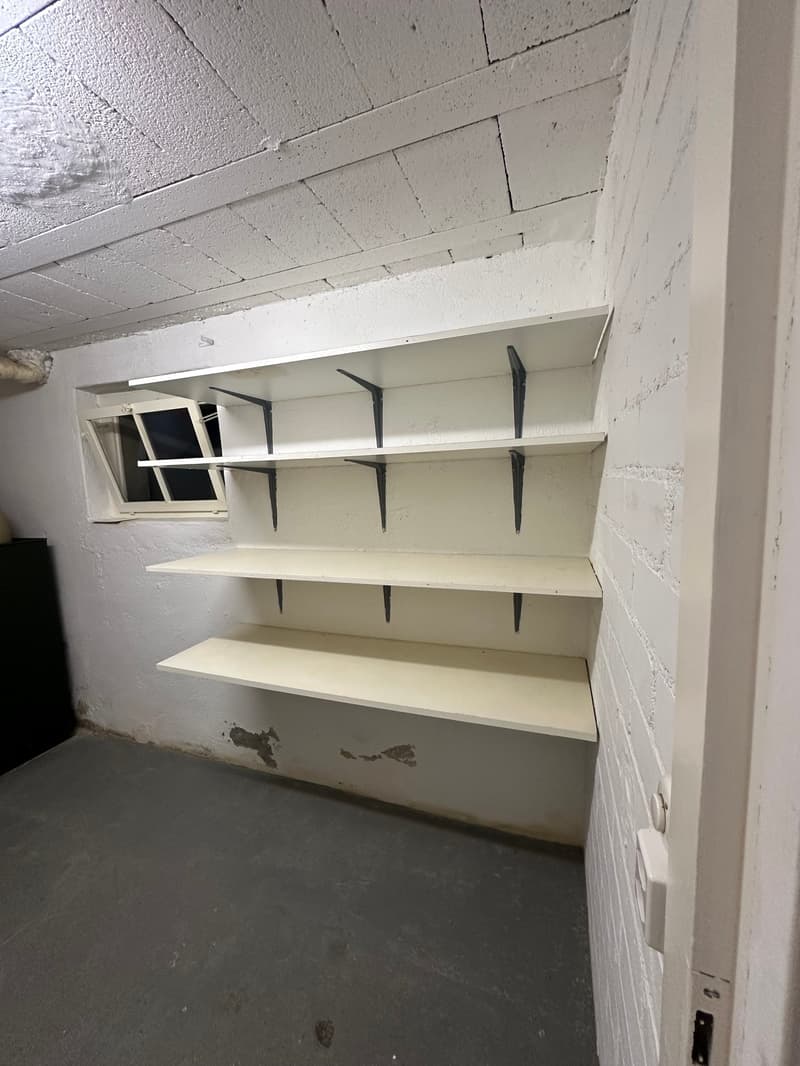 Doppeleinfamilienhaus in Hofstetten-Flüh – Renovationsobjekt an guter Lage (33)