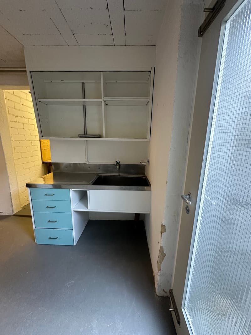 Doppeleinfamilienhaus in Hofstetten-Flüh – Renovationsobjekt an guter Lage (23)