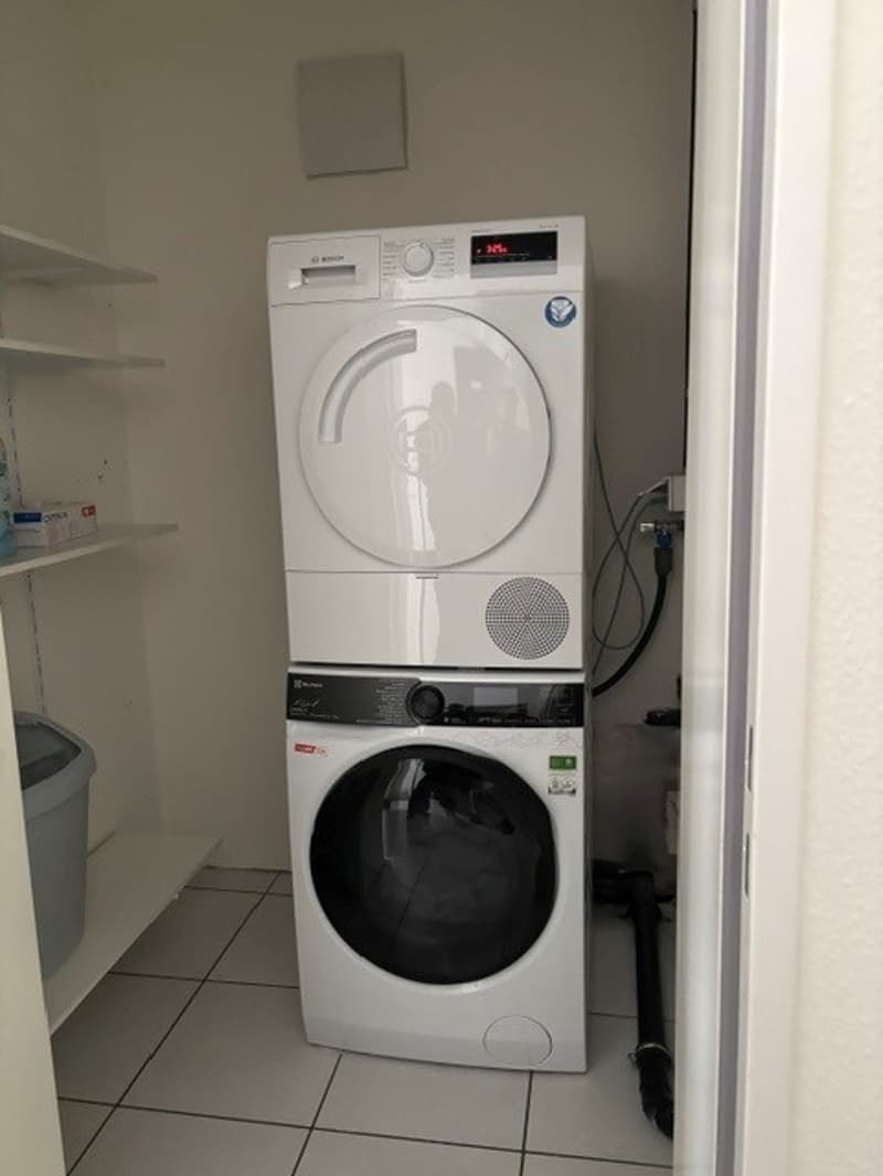 Attraktive Gewerbe- und Bürofläche an zentraler Lage in Binningen (9)