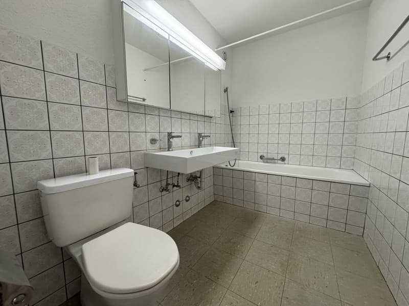 5624ab99-caa1-4912-89bc-55451a83c71f.jpg