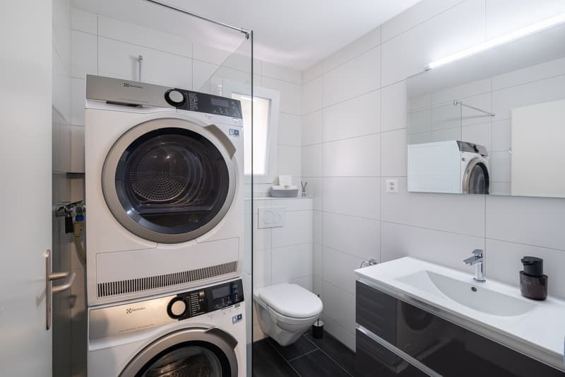 Modern wohnen mit eigenem Garten - attraktive 4.5-Zimmer-Wohnung (8)