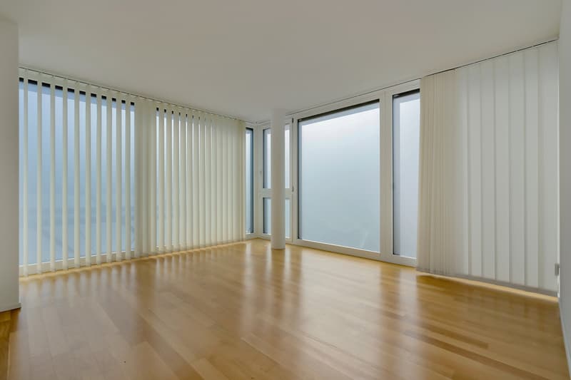 Commercial property in the center of Belp (2)