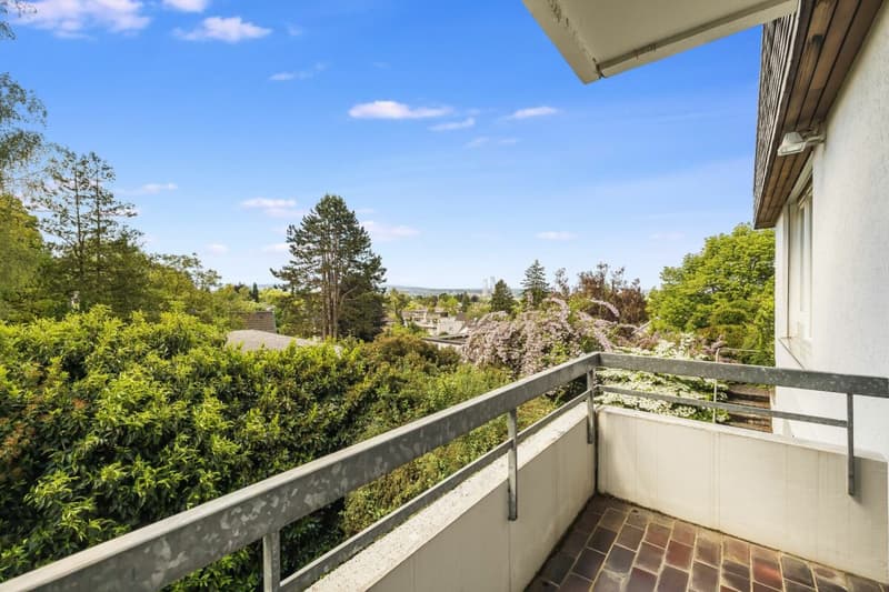 Exclusive 9-room single-family house with wellness area, double garage, and breathtaking views (10)