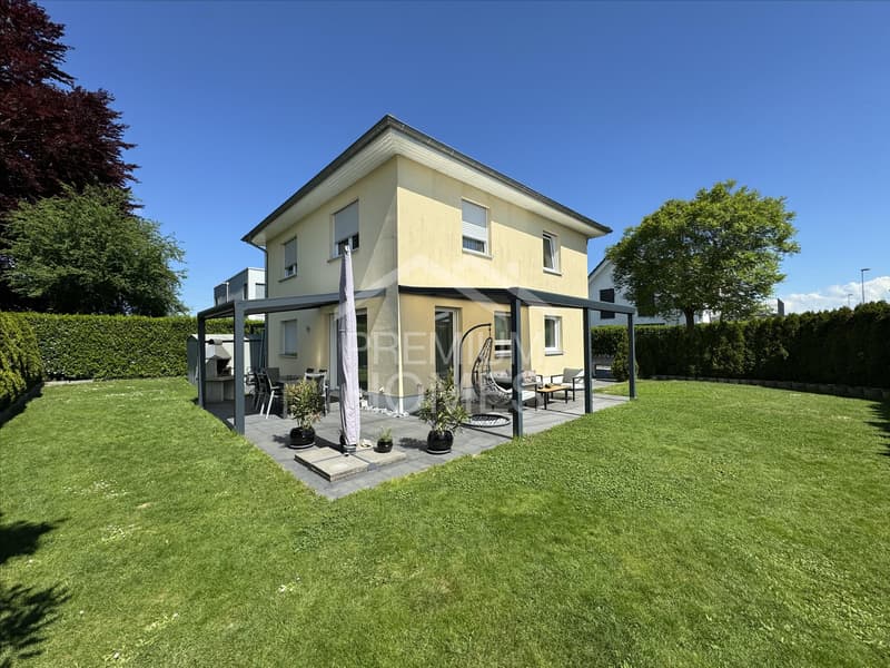 Einzigartiges Einfamilienhaus an Top Lage von Subingen! (1)
