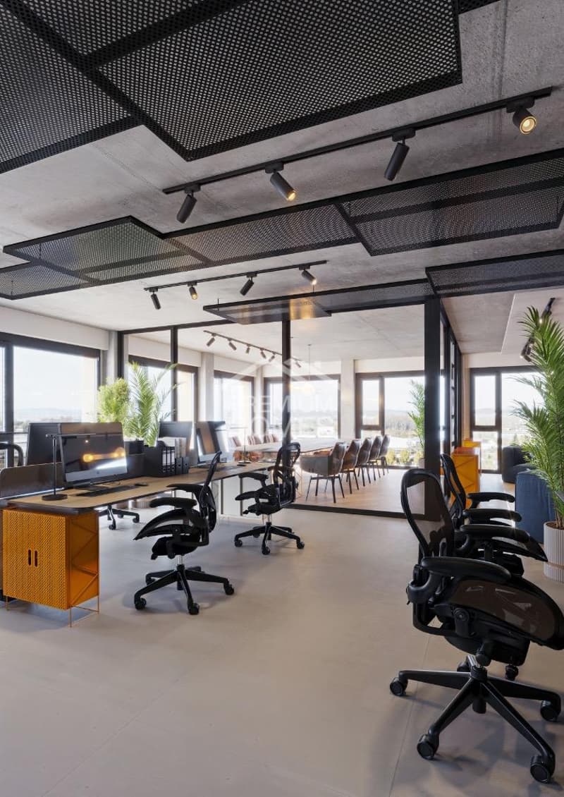PROJET DE CONSTRUCTION NEUVE APPROUVÉ - ESPACE COMMERCIAL EXCLUSIF POUR VOTRE ENTREPRISE ! (2)