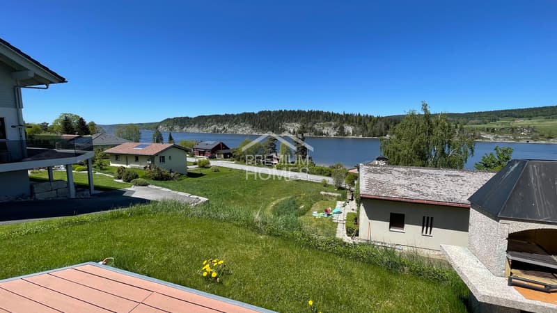 Vista lago, sole e tranquillità (8)