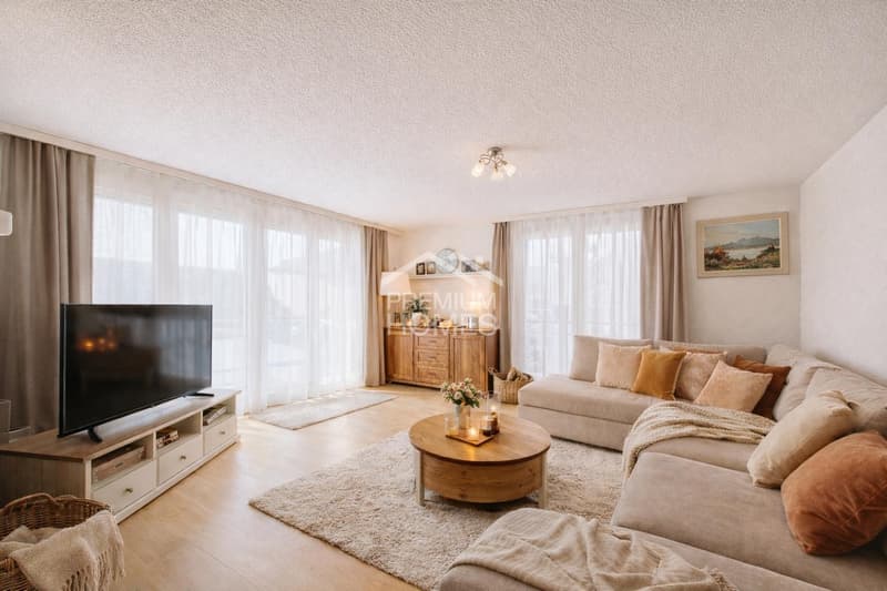 Elegance and living comfort combined (1)