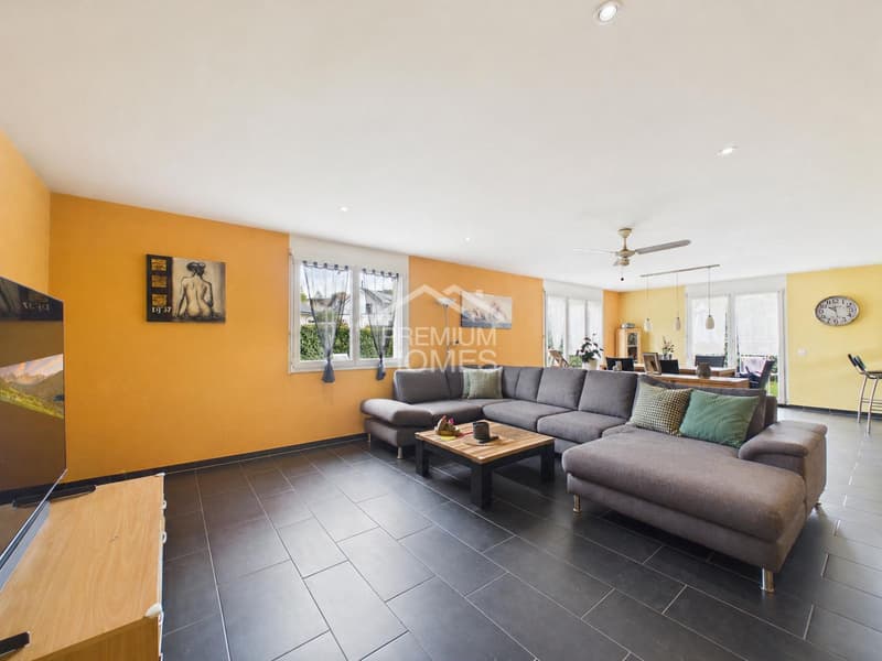 Peaceful and residential living environment (2)