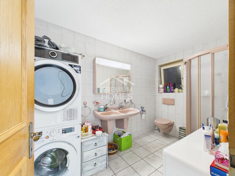 Family house with separate apartment - Potential in best location (8)