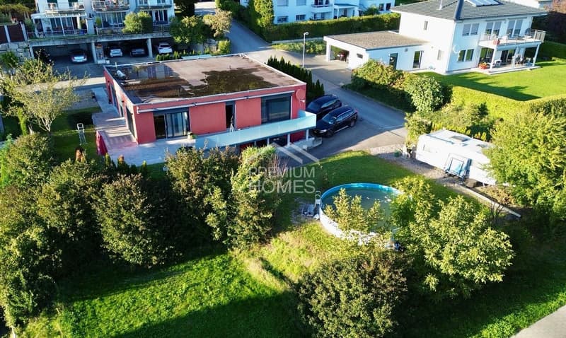 Family Oasis with Plenty of Space & Comfort (1)