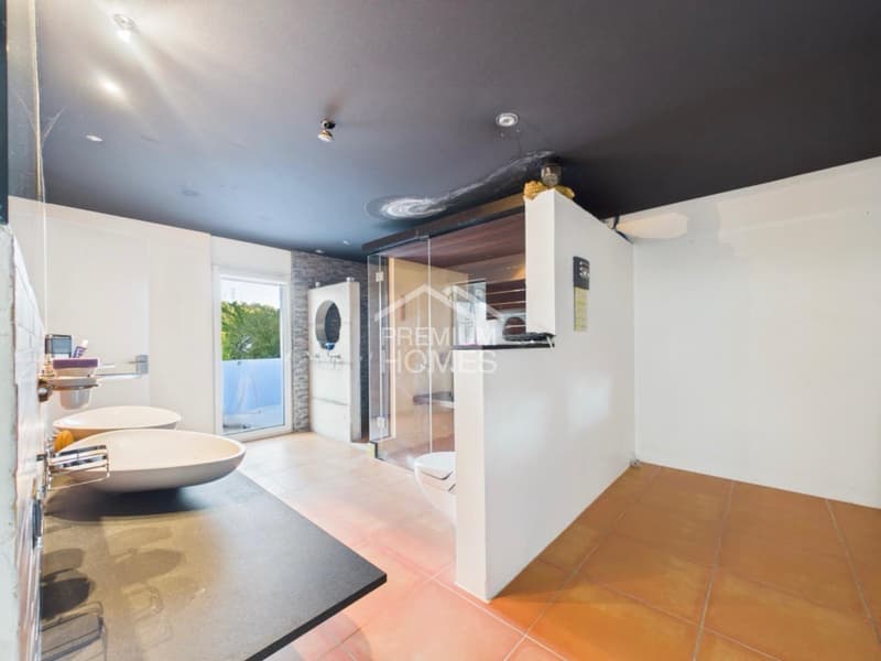 Family Oasis with Plenty of Space & Comfort (5)