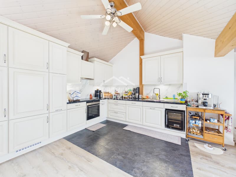 1676 Chavannes-les-Forts - 4.5 room attic with natural view (2)