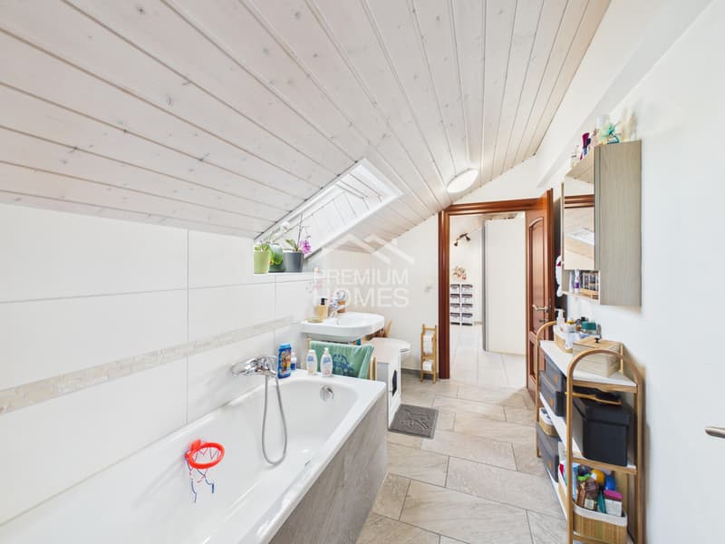 1676 Chavannes-les-Forts - 4.5 room attic with natural view (5)