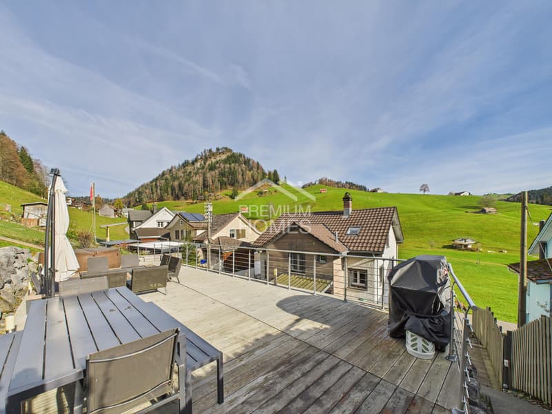 Unique opportunity in Dicken SG! (1)