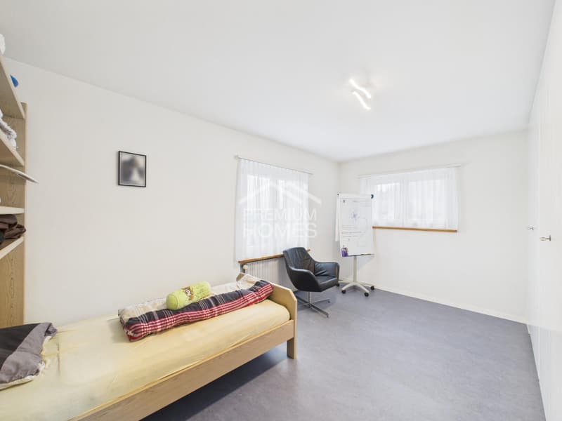 This dream house guarantees you an unobstructed view of the greenery (7)