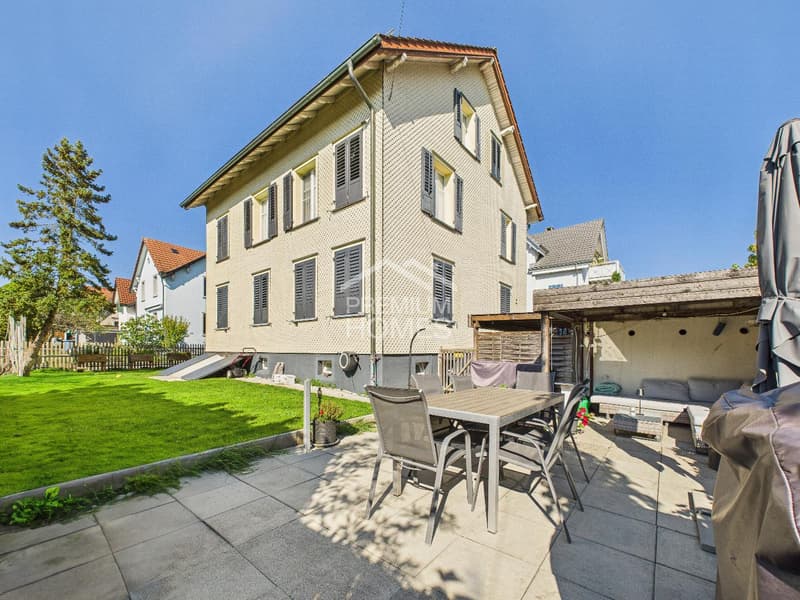 Long-term capital investment in a prime location! (1)