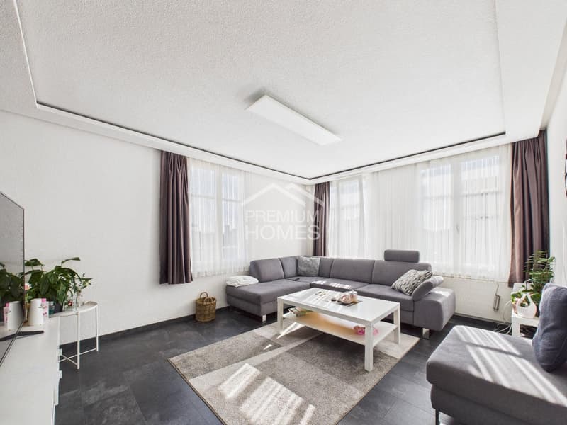 Long-term capital investment in a prime location! (3)