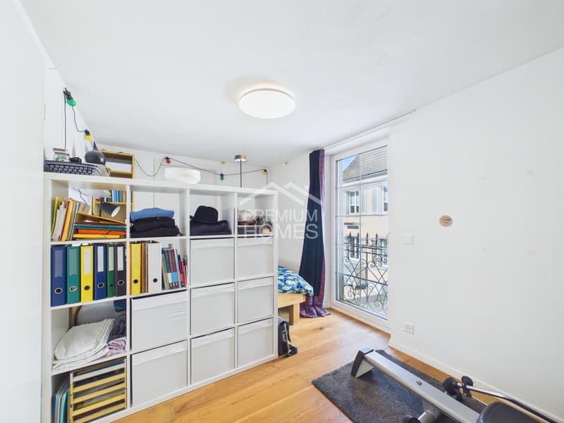 INVESTMENT WITH A FUTURE IN A TOP LOCATION (10)