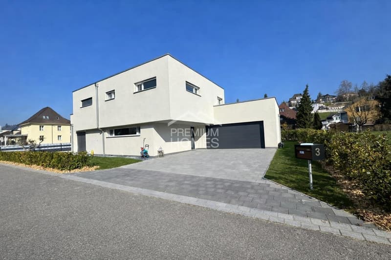Premium living with pool, gallery, and sun terrace (2)