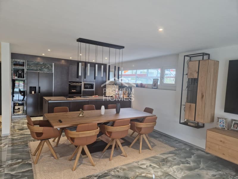 Premium living with pool, gallery, and sun terrace (5)
