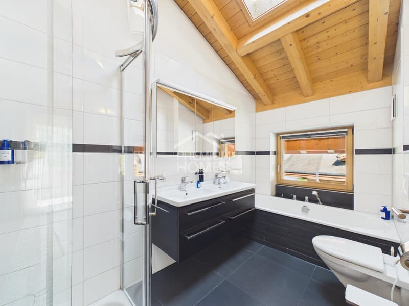 Exclusive Chalet Penthouse with Mountain Panorama! (6)