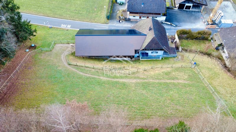 Spacious country house with large plot, workshop & ideal for animals (4)